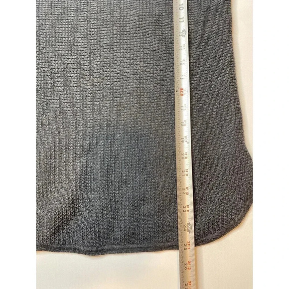 Cynthia Rowley Extra Fine Merino Wool Pullover Sweater Women’s M Flaw - Picture 4 of 8